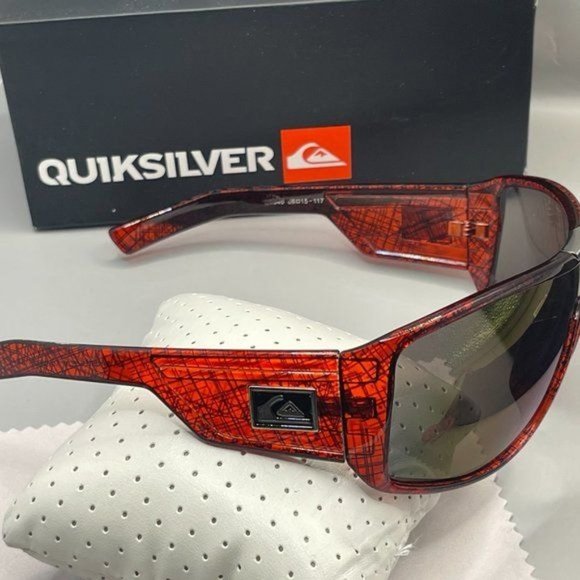 New Quiksilver Sunglass Sets  PRICE FIRM - Picture 1 of 3